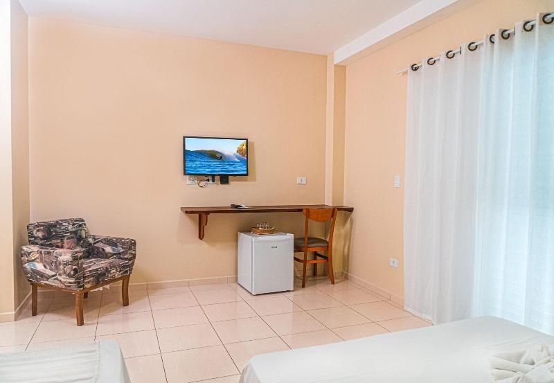Ubatuba Praia Hotel image