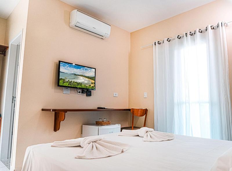 Ubatuba Praia Hotel image