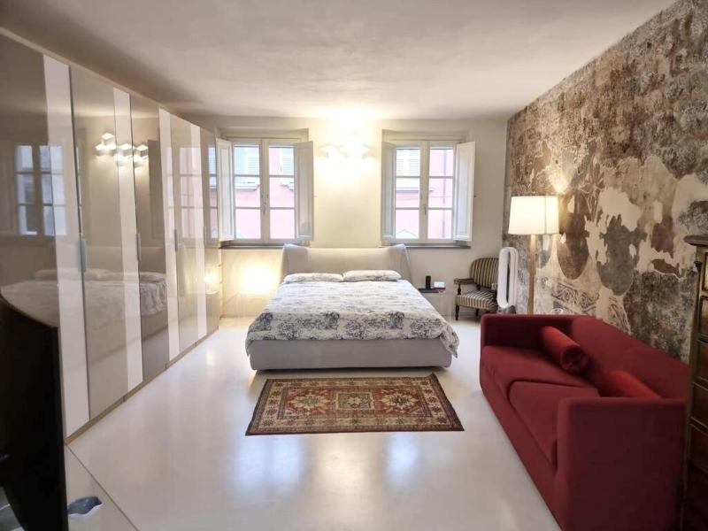 Luxury Tower House In The Heart Of Pisa image
