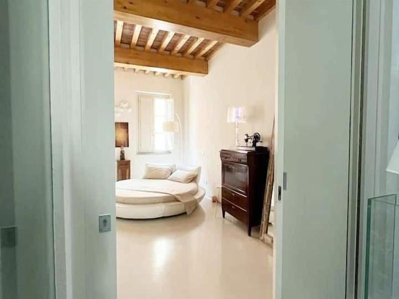 Luxury Tower House In The Heart Of Pisa image