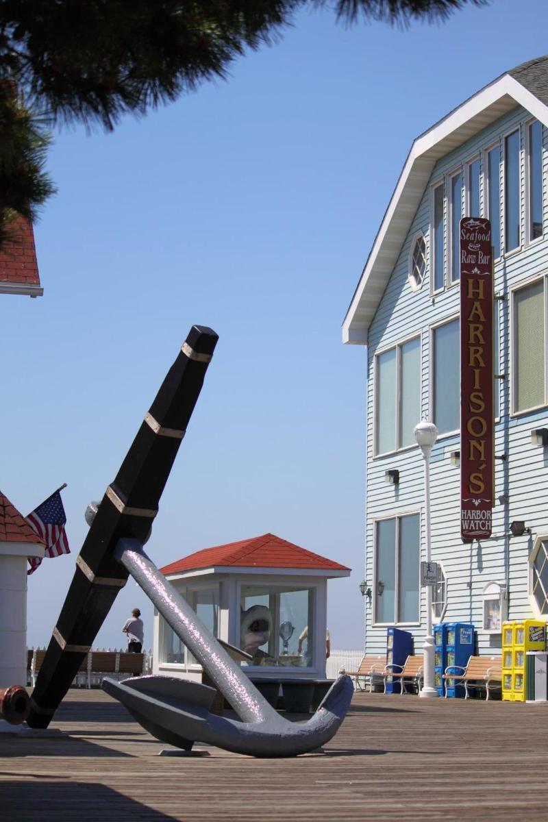 Seabonay Oceanfront Motel image