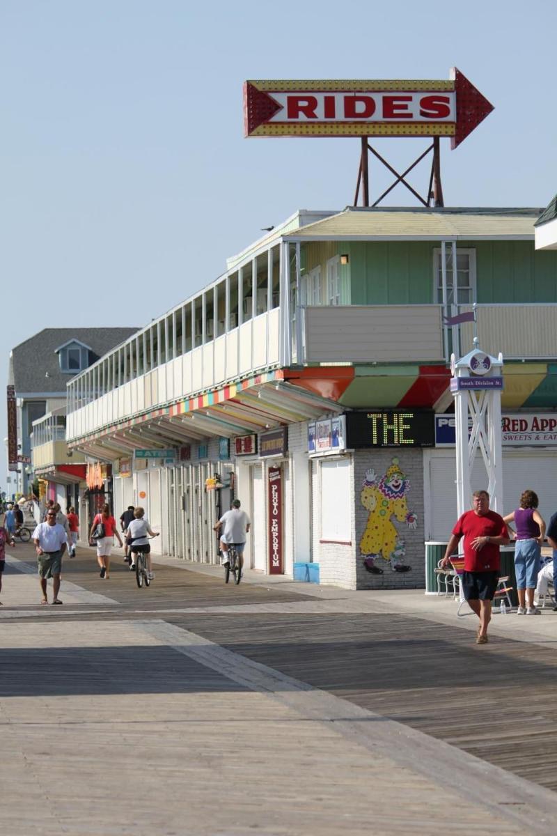 Seabonay Oceanfront Motel image