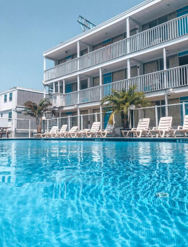 Seabonay Oceanfront Motel image