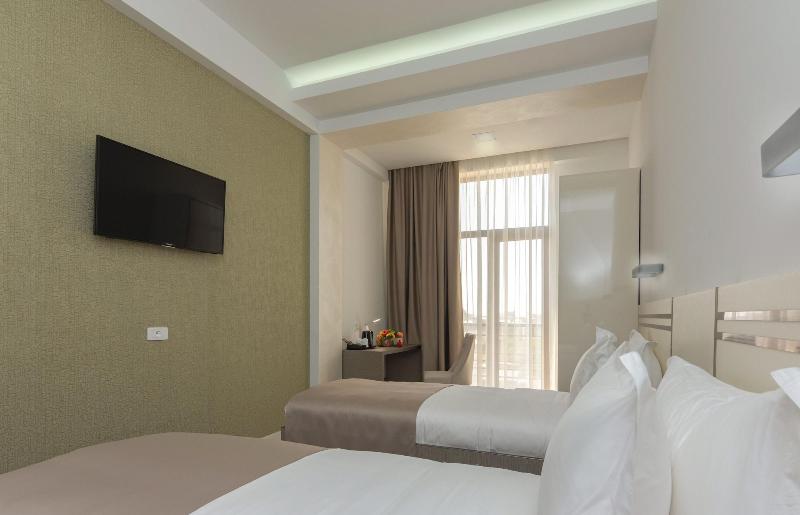 Dave Hotel Yerevan image