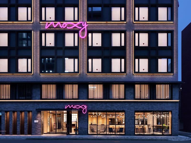 Moxy Kyoto image