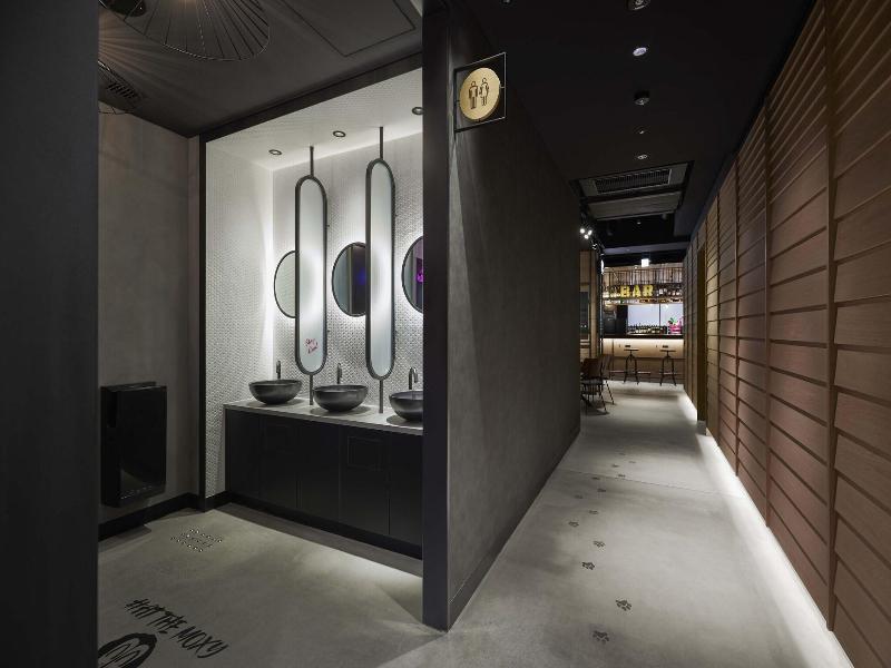 Moxy Kyoto image