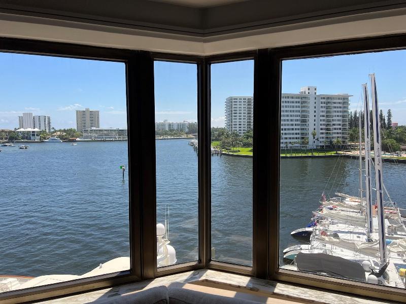 Tower At The Boca Raton image