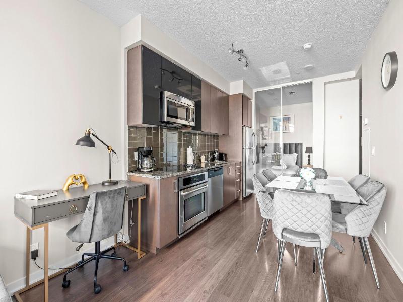 Globalstay Modern Lillian St Apartments image