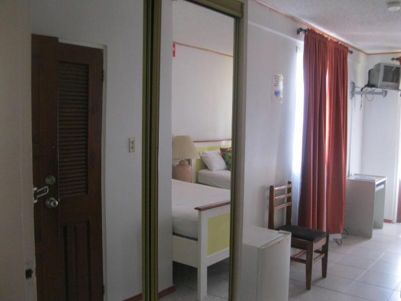 Mr Clean Bed And Breakfast image
