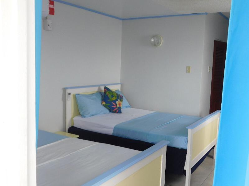 Mr Clean Bed And Breakfast image