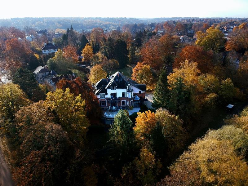 Martin S Manoir image