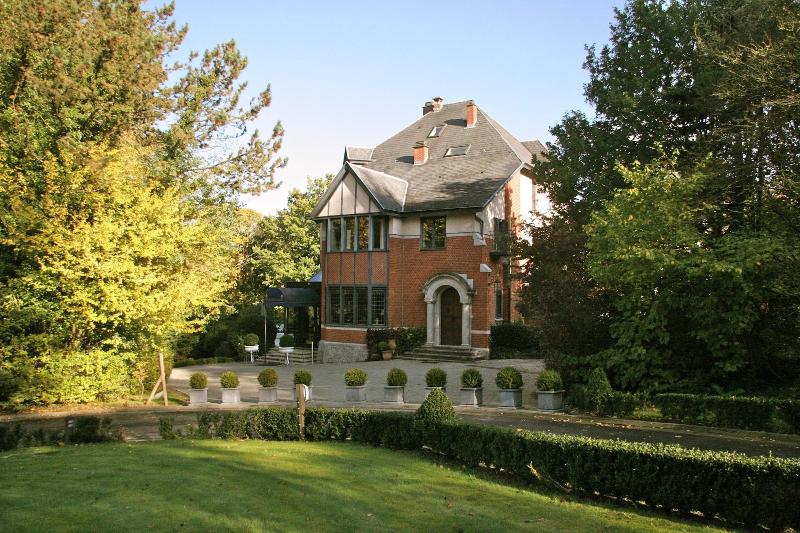Martin S Manoir image