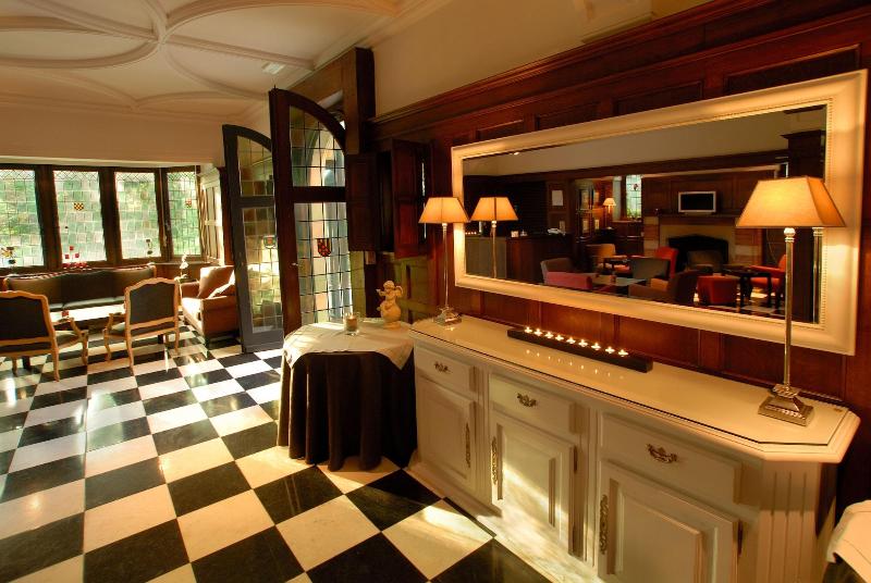 Martin S Manoir image