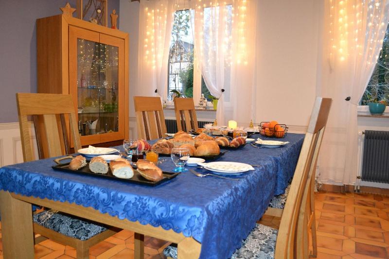 Domaine Des Trois Sorciers image