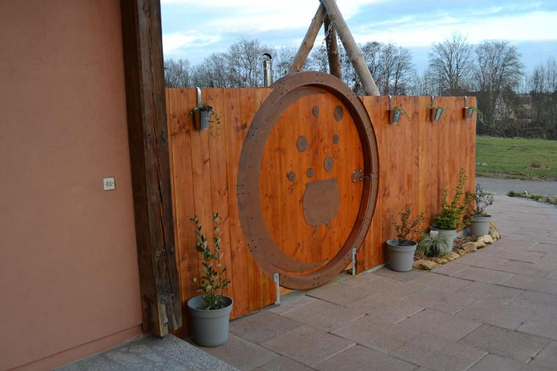 Domaine Des Trois Sorciers image