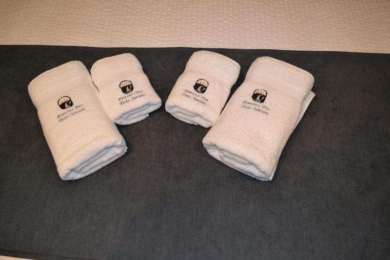 Domaine Des Trois Sorciers image