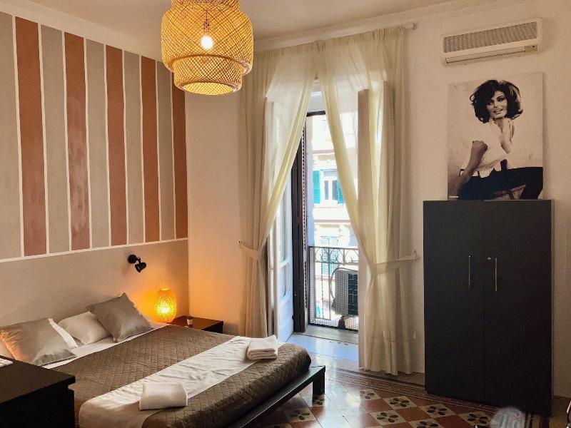 Mammina Home Napoli Santa Lucia image