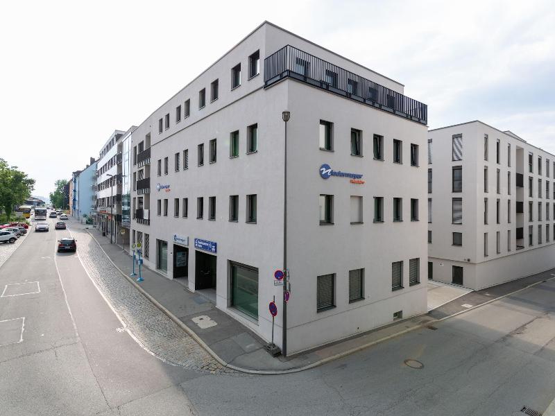 Limehome Passau Bahnhofstraaye image