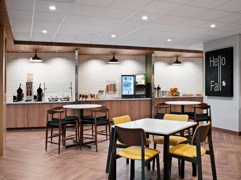 Fairfield Inn By Marriott Suites Chino image