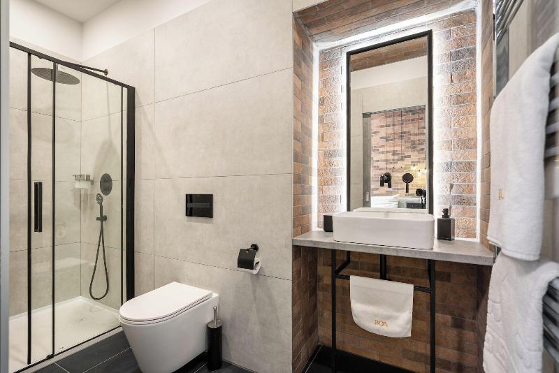 Vaci Boutique Loft Suites By Bqa image