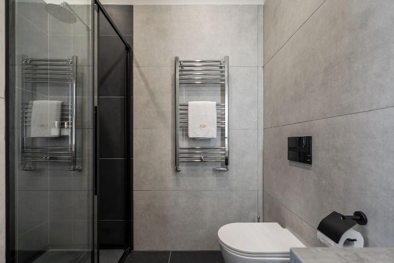 Vaci Boutique Loft Suites By Bqa image