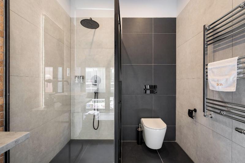 Vaci Boutique Loft Suites By Bqa image