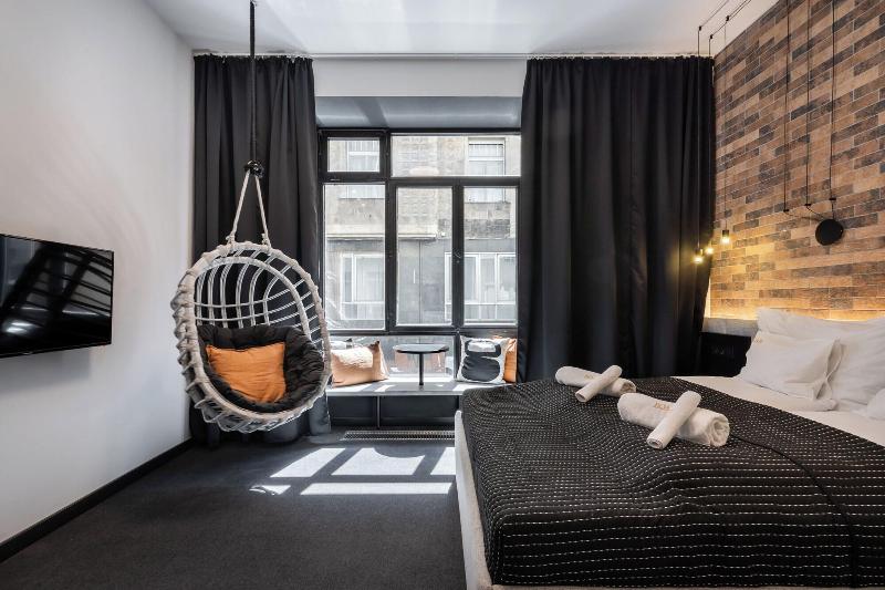 Vaci Boutique Loft Suites By Bqa image