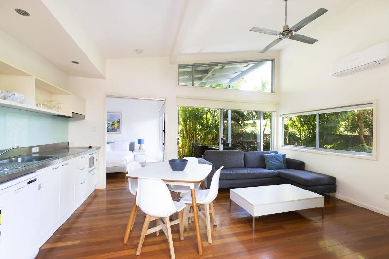 Mobys Beachside Retreat image
