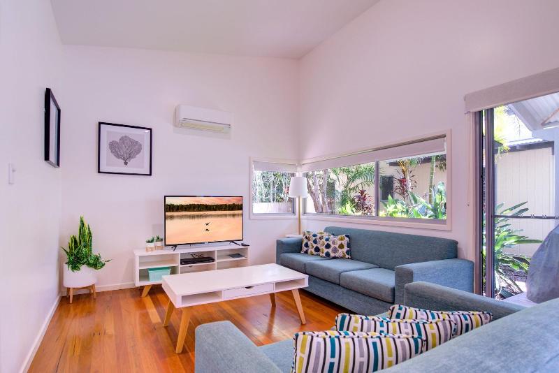 Mobys Beachside Retreat image
