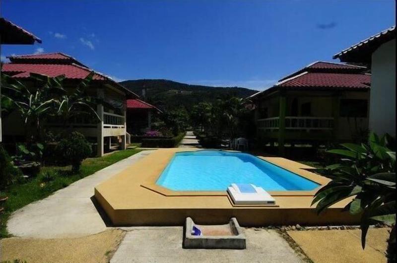 New Sunrise Village Bang Po Beach image