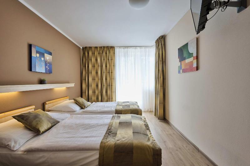Hotel Akademie image