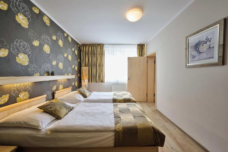 Hotel Akademie image