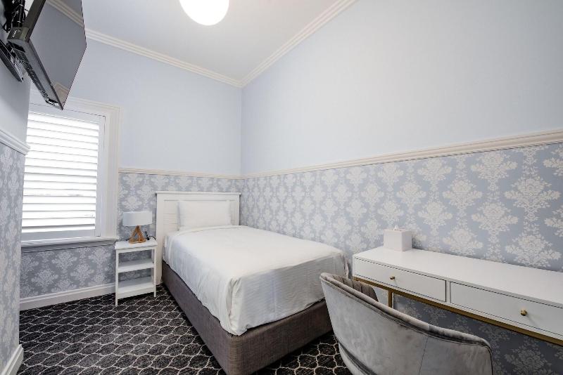 Bankstown Hotel image