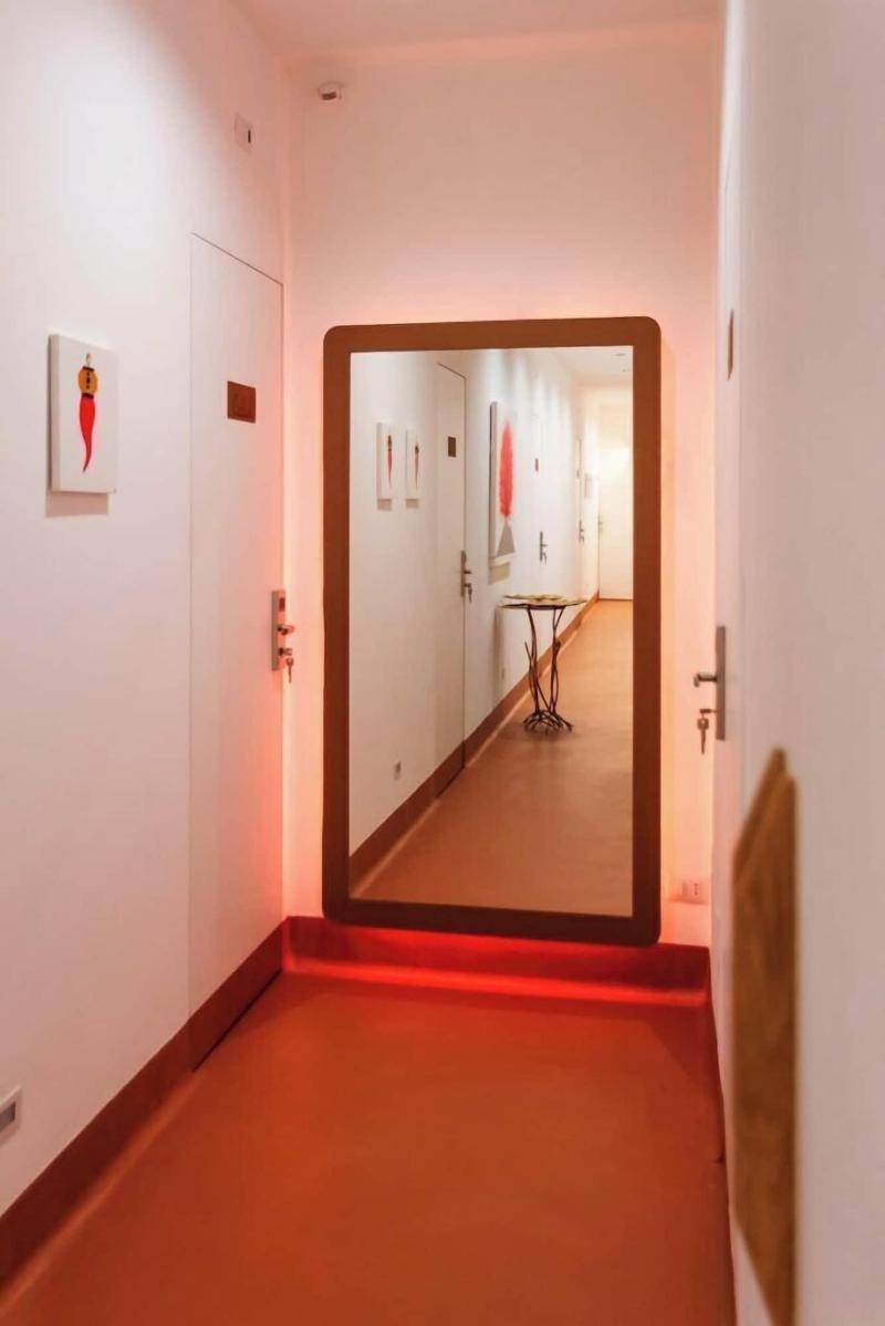 La Corte Di Partenope image