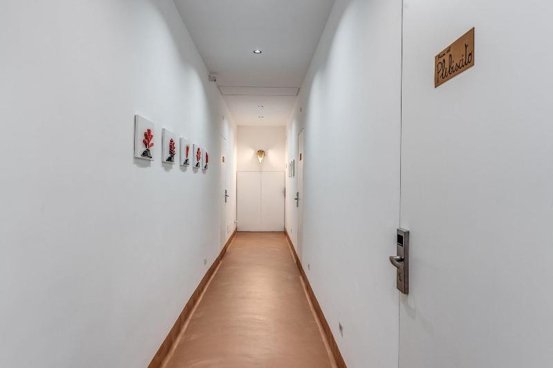 La Corte Di Partenope image
