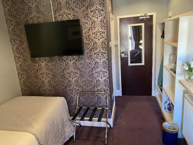 Cornerways Guest House image