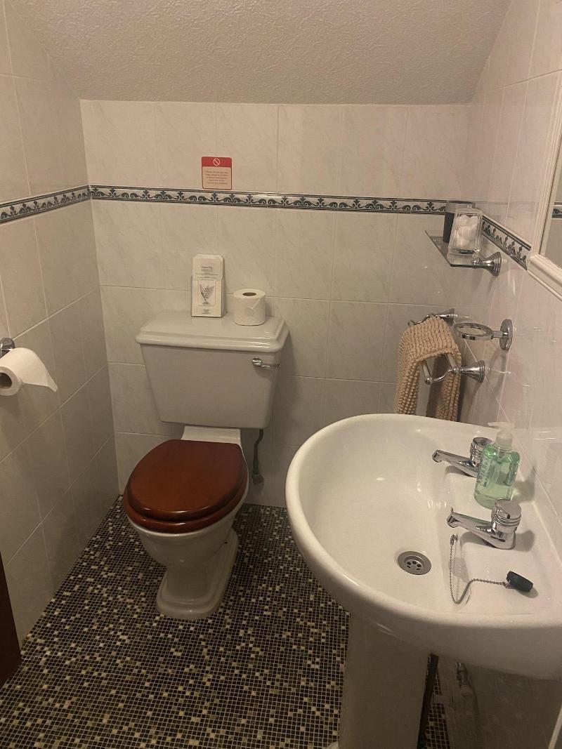 Cornerways Guest House image