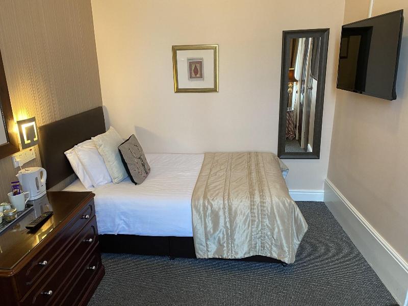 Cornerways Guest House image