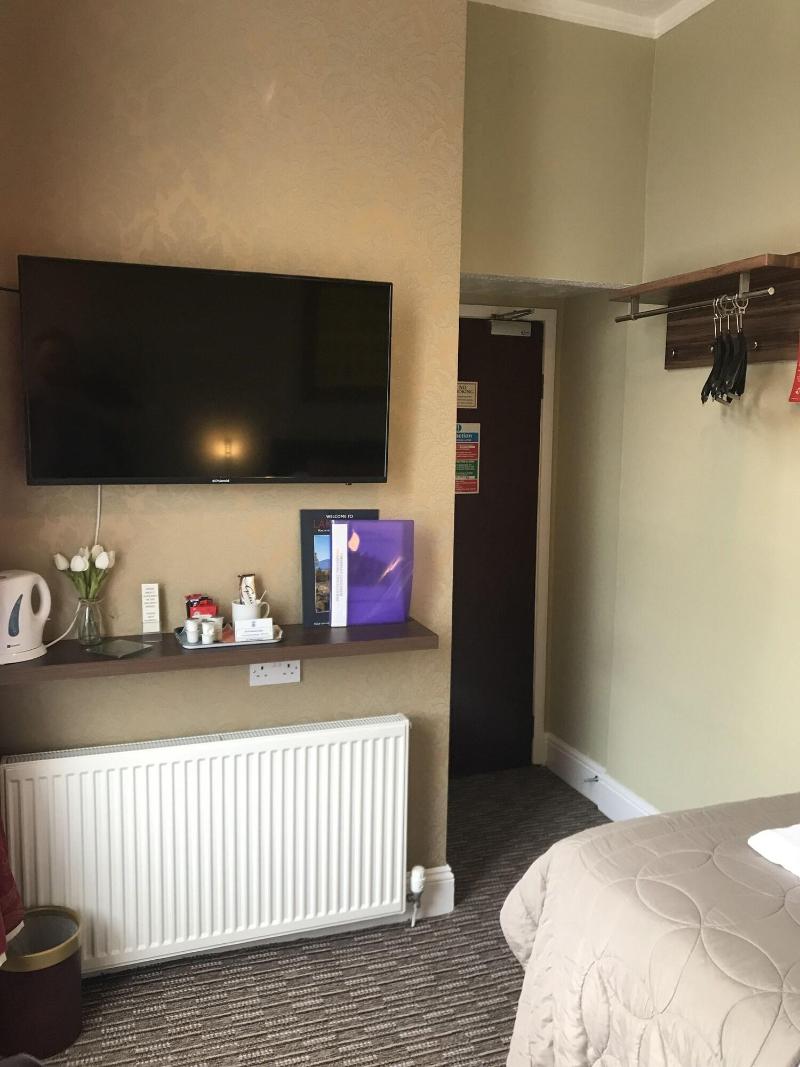 Cornerways Guest House image