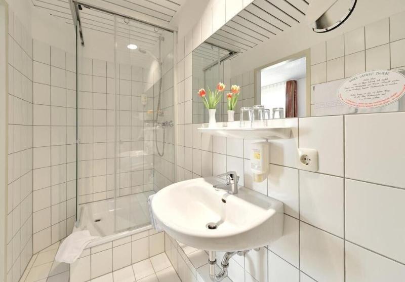 Hotel Haus Kronenthal image