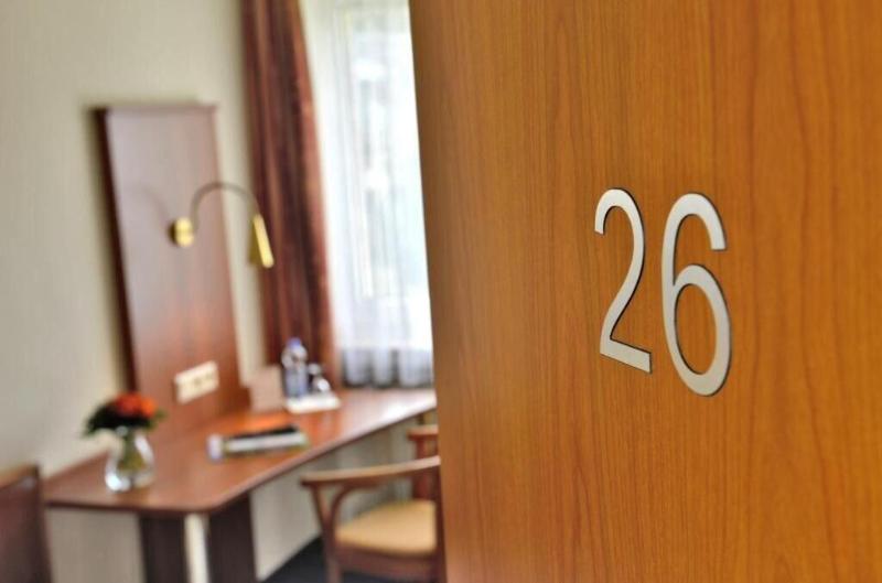 Hotel Haus Kronenthal image