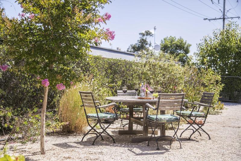 Mataro Cottage image