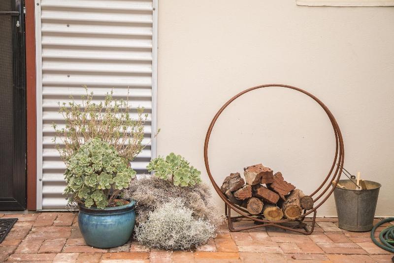 Mataro Cottage image