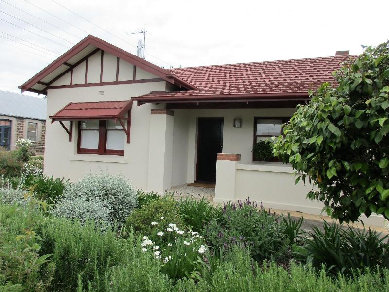 Mataro Cottage image