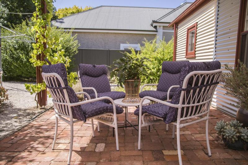Mataro Cottage image