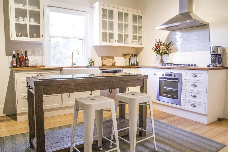 Mataro Cottage image