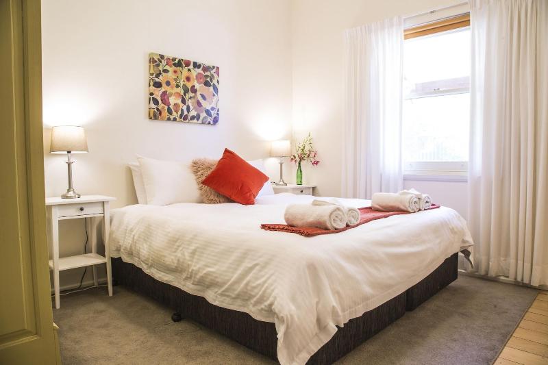 Mataro Cottage image
