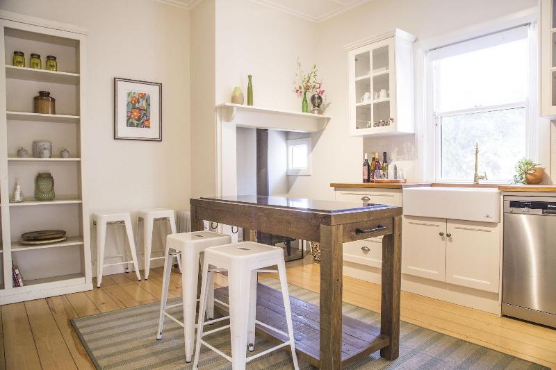 Mataro Cottage image