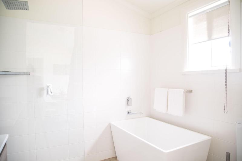 Mataro Cottage image