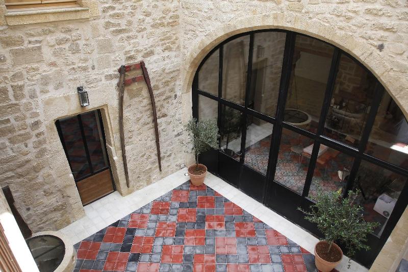 La Maison Des Seigneurs image
